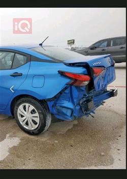 نيسان فيرسا